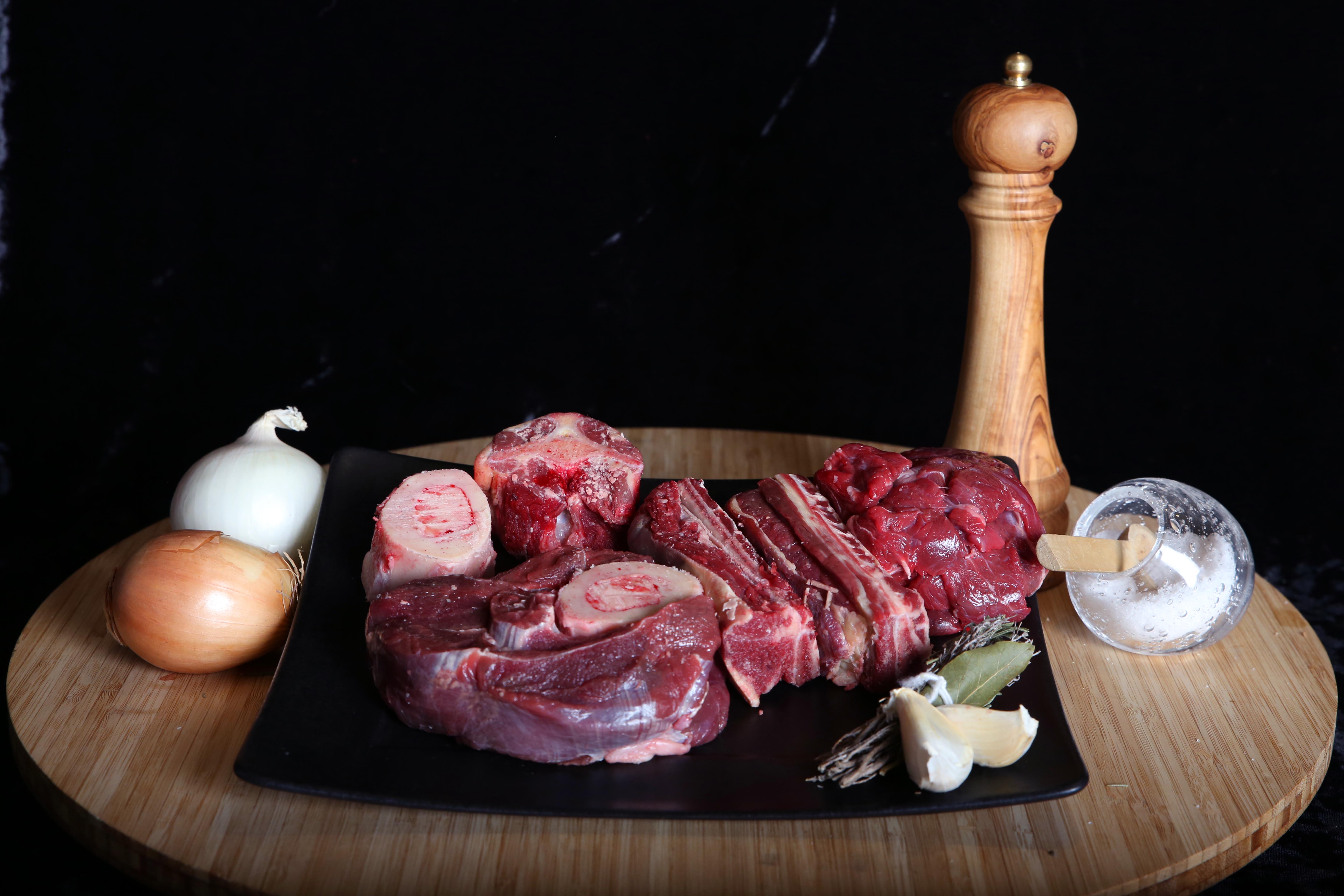 POT AU FEU CAMARGUE AOP AVEC OS