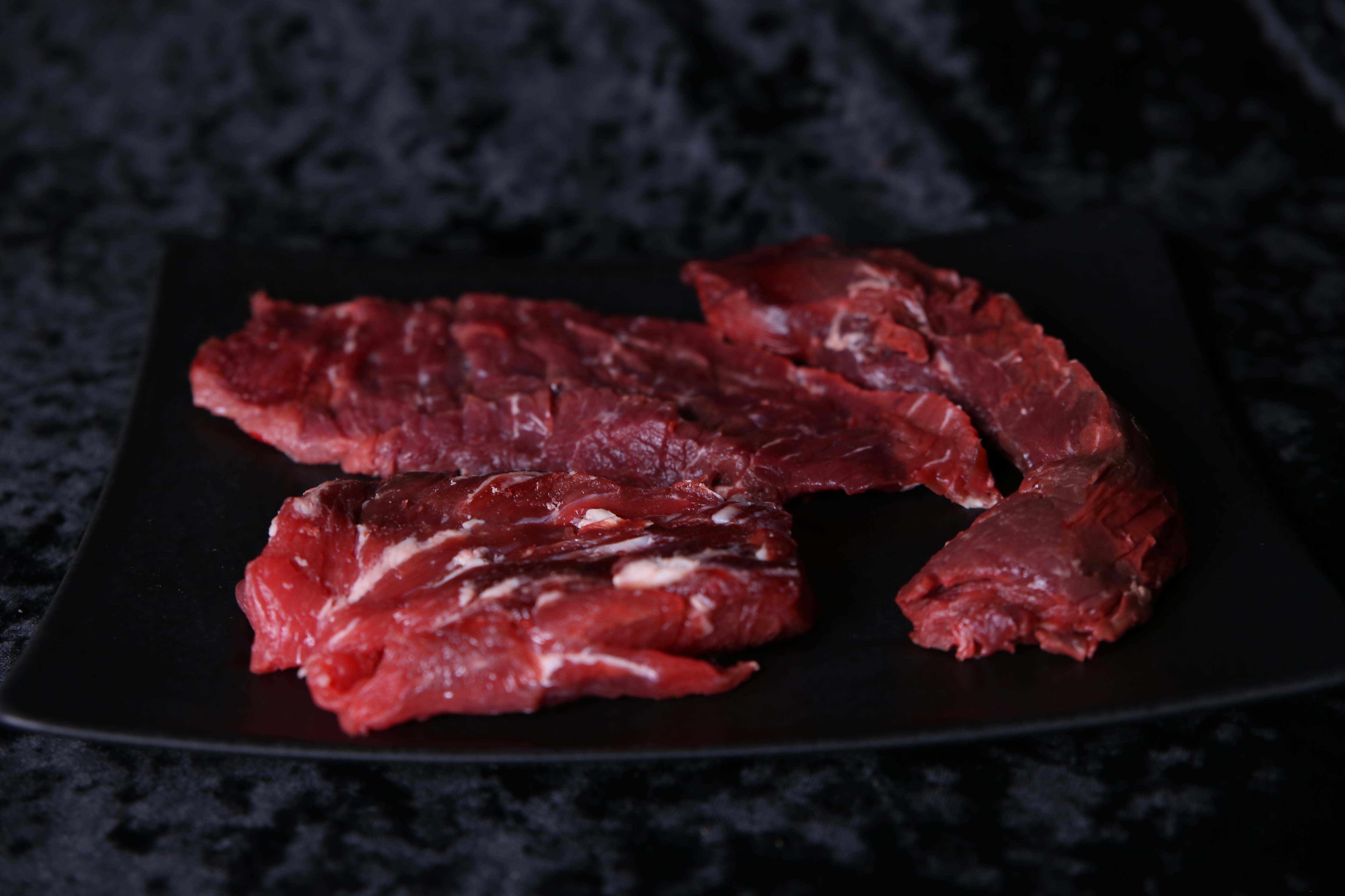 BAVETTE DE TAUREAU DE CAMARGUE AOP PAR 150GX2